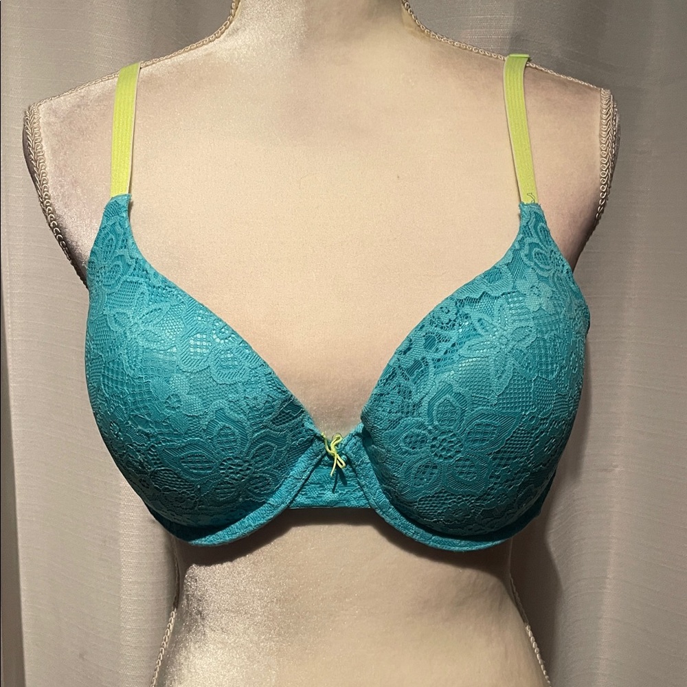 No Boundaries Teal Bra with Lime Green Straps Sz 38C
